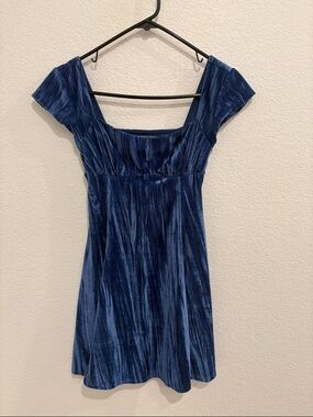 Urban Outfitters Blue Velvet Scoop Neck Women's Dress